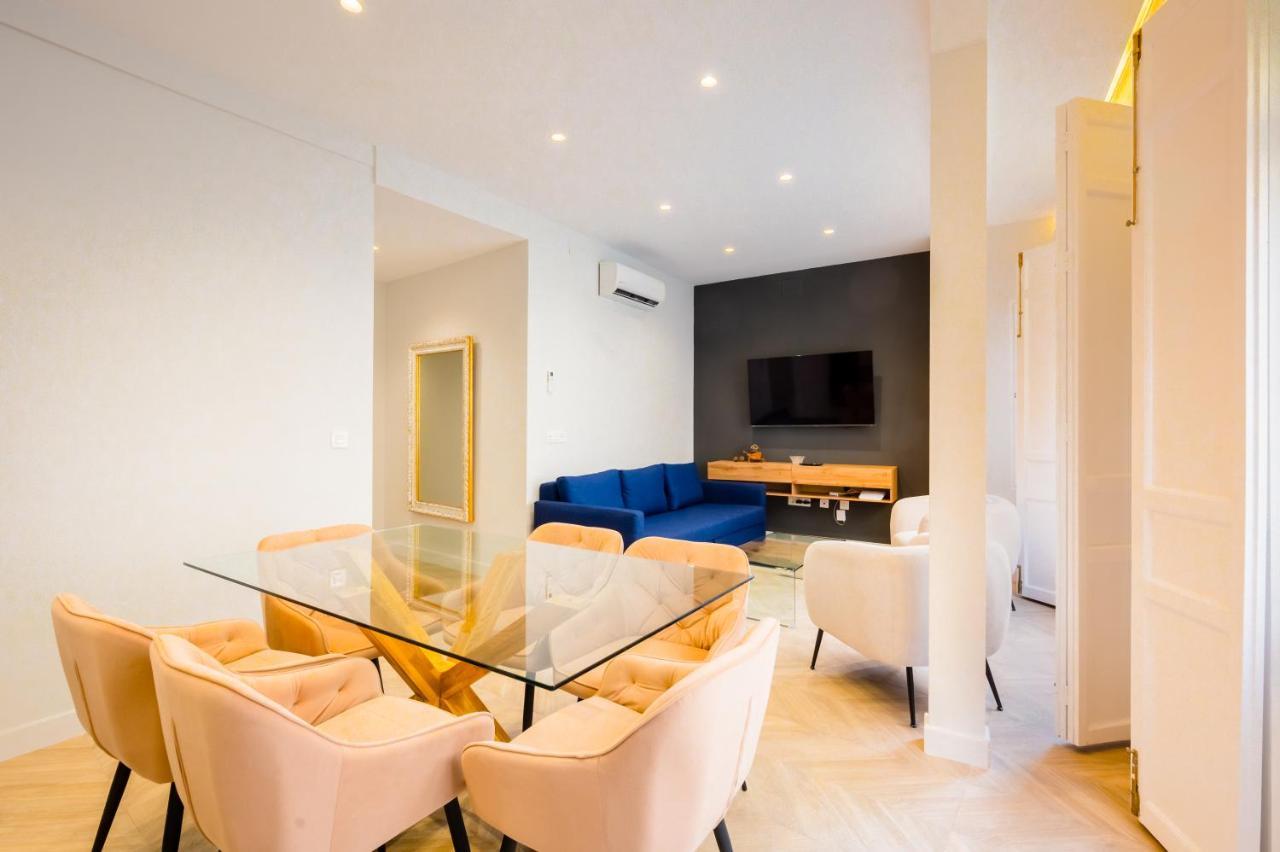 Elegant Apartment - 2 Bd 1 Bth - Center Sevilla Buitenkant foto