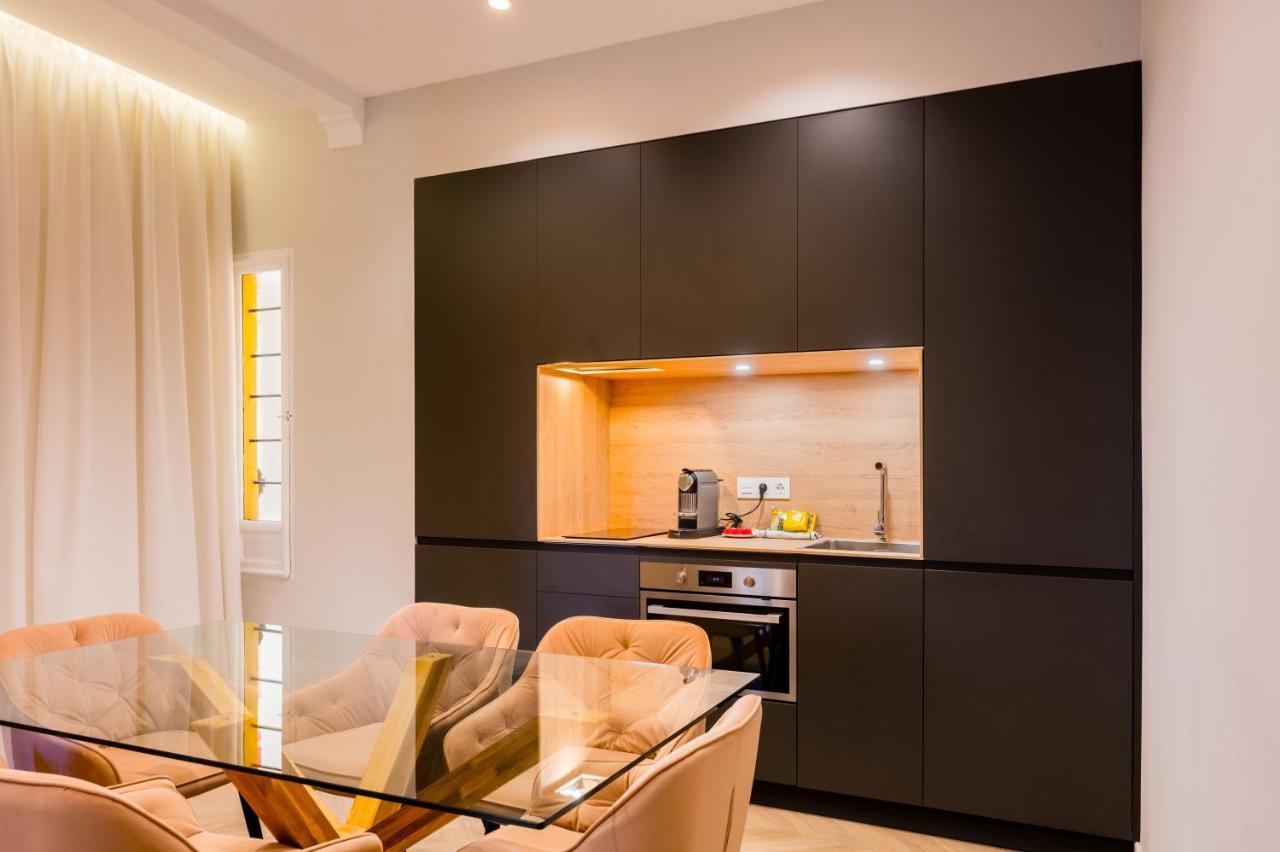 Elegant Apartment - 2 Bd 1 Bth - Center Sevilla Buitenkant foto