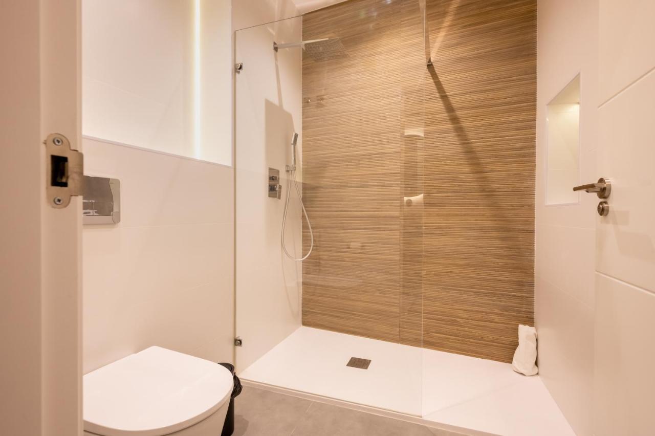 Elegant Apartment - 2 Bd 1 Bth - Center Sevilla Buitenkant foto